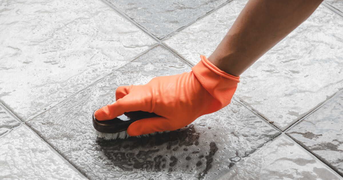 Redonnez éclat à votre carrelage avec des astuces naturelles inattendues