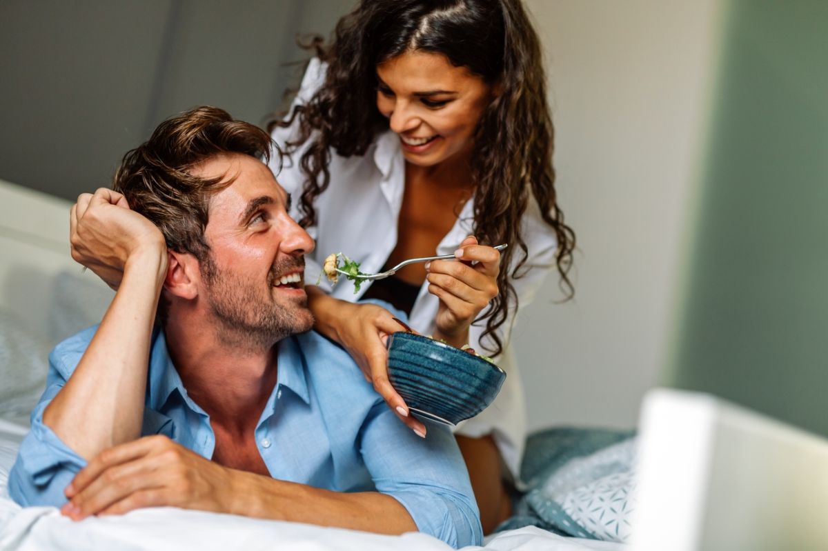 Le régime méditerranéen : un allié surprenant pour une meilleure santé sexuelle