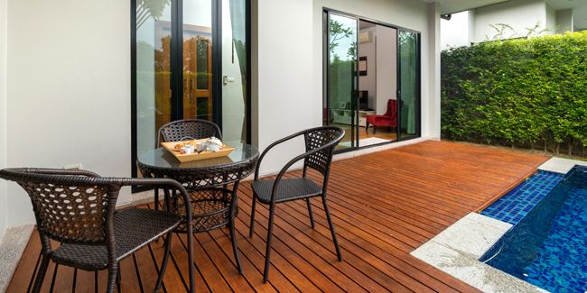 Terrasses : choisissez le bon sol pour un été enchanteur