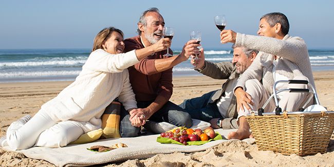 Rester jeune après 60 ans : 10 conseils essentiels