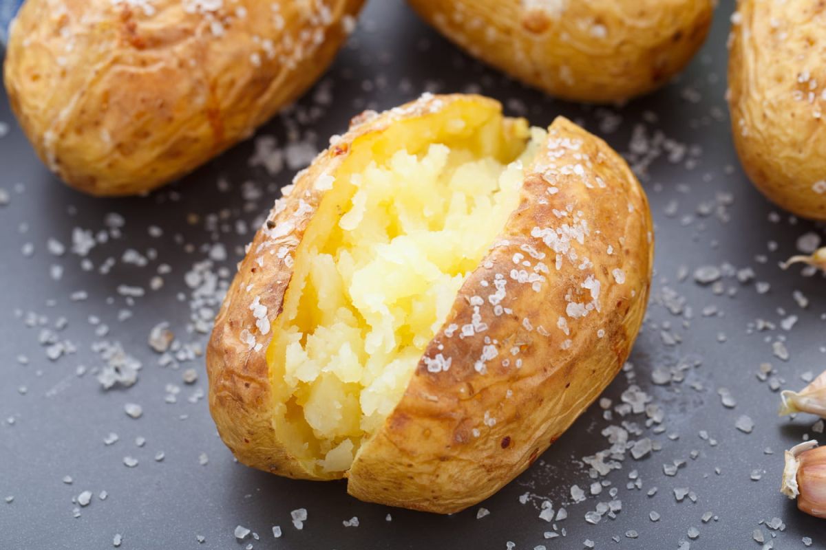 Dites adieu aux pommes de terre trop cuites grâce à cette astuce