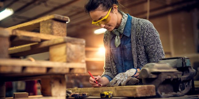 Créez des meubles en palettes : 10 idées DIY pour transformer votre espace