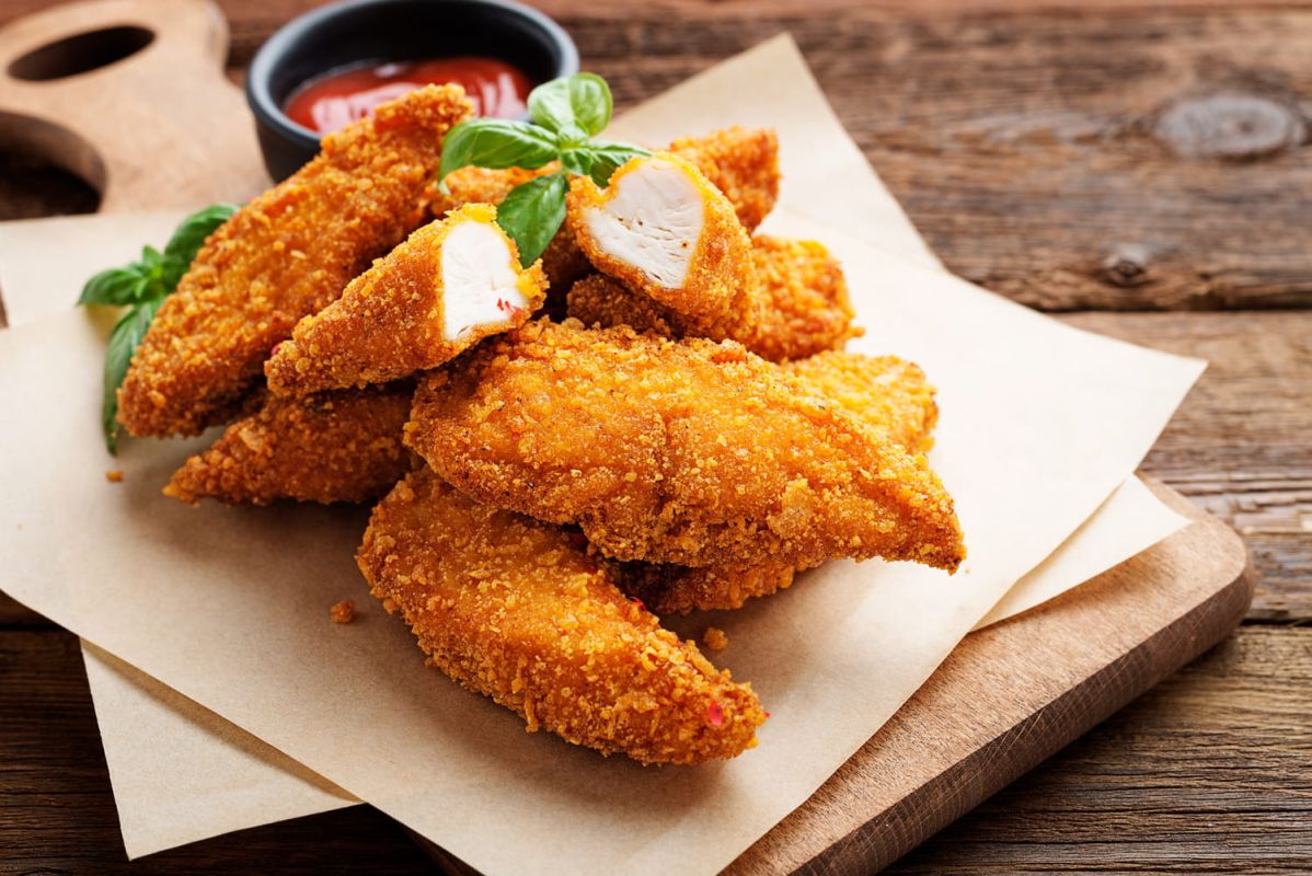 Découvrez la méthode secrète des chefs pour un poulet frit moelleux et savoureux