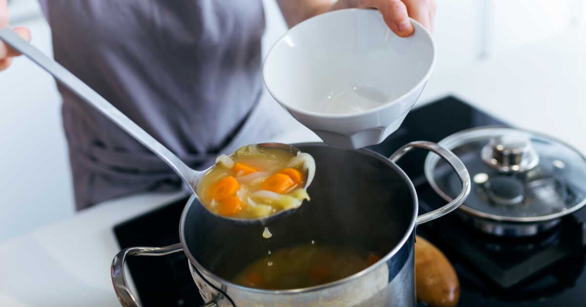 préparer une soupe savoureuse sans mixeur : guide pratique