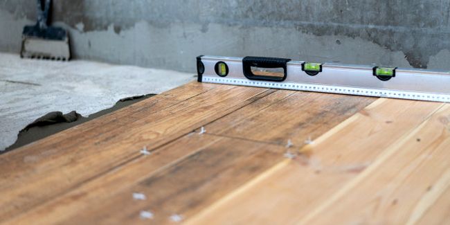 Recouvrir votre carrelage au sol : guide pratique et solutions innovantes