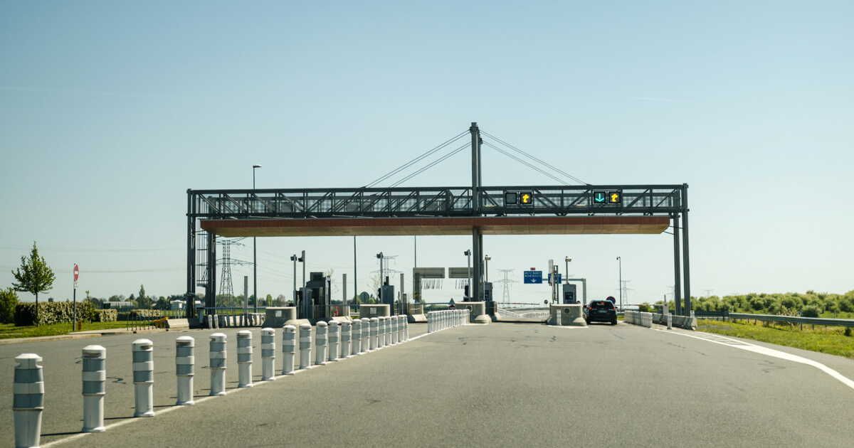 Comment réduire ses frais de péage sur la route